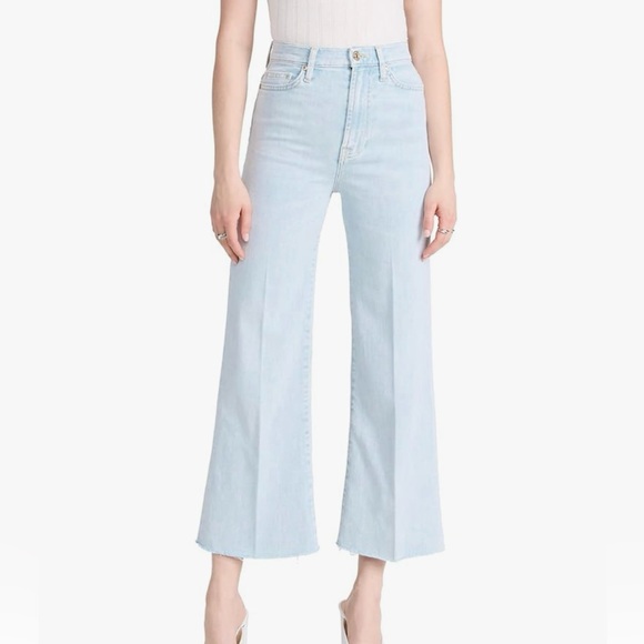 7 For All Mankind Ultra High Rise Cropped Jo Jean - Picture 2 of 11
